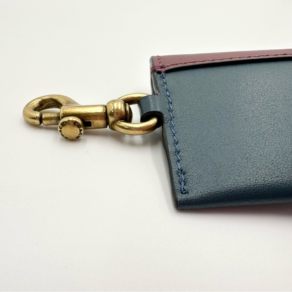 Coach Turnlock Card Case in Colorblock - Picture 7 of 9